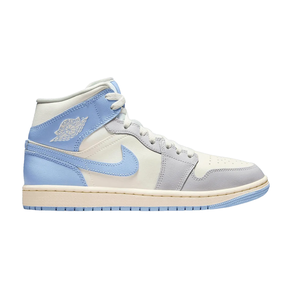 Кроссовки Wmns Air Jordan 1 Mid 'Psychic Blue Sail Coconut Milk'