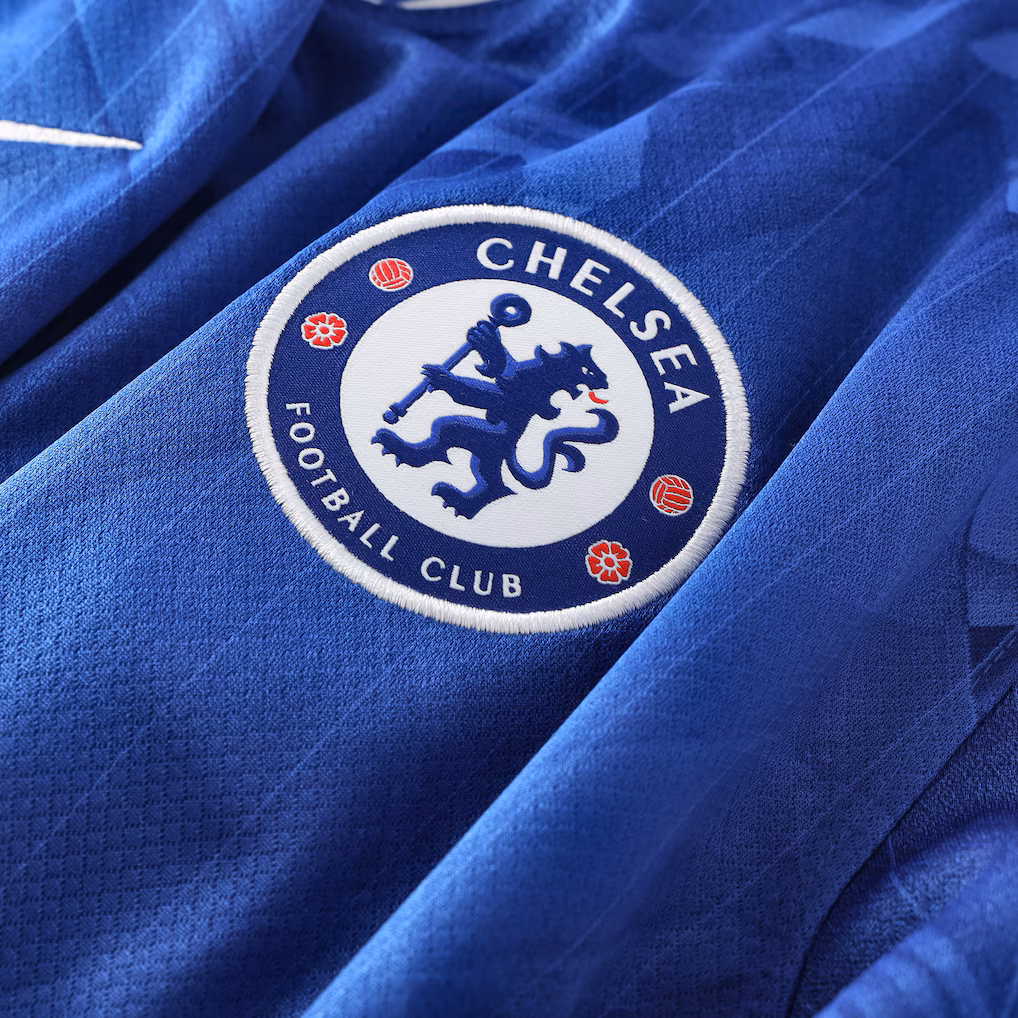 Женское футбольное джерси Chelsea Nike Home Stadium Shirt 2025-26