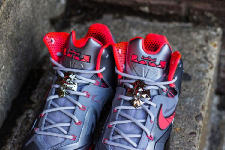 Кроссовки Nike LeBron 11 Elite 'Team'