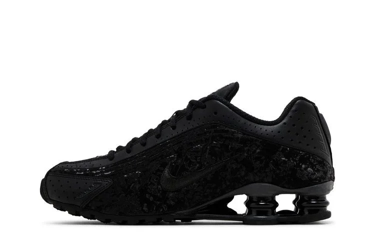 Кроссовки Nike Wmns Shox R4 'Black Floral'