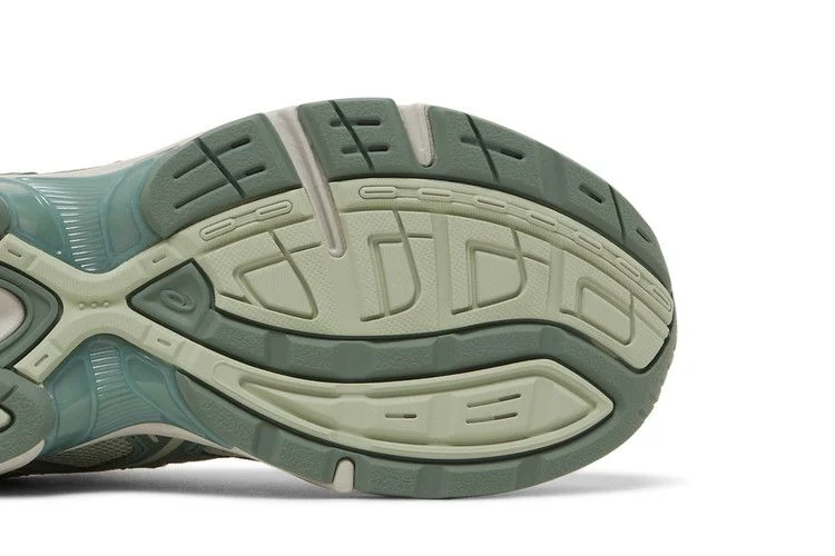 Krossovki-ASICS-Gel-1130-Olive-Grey-Ivy-4
