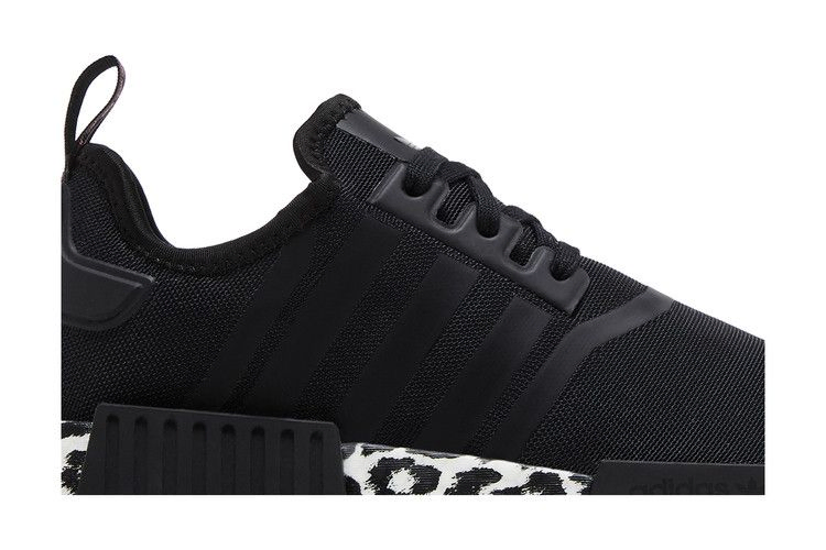 Кроссовки adidas Wmns NMD_R1 'Leopard - Black'