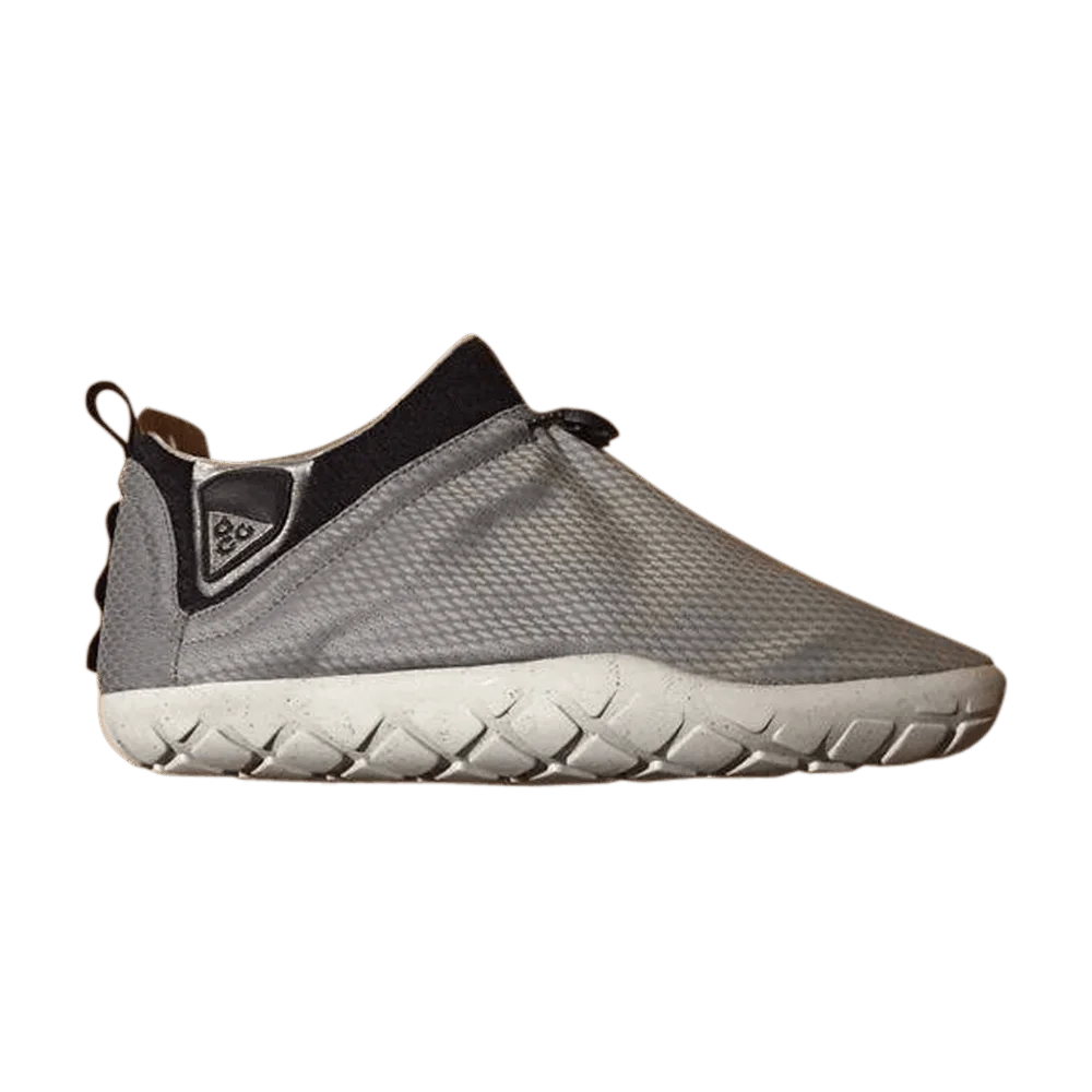 Krossovki-Nike-Air-Moc-1.5-ACG-Light-Charcoal