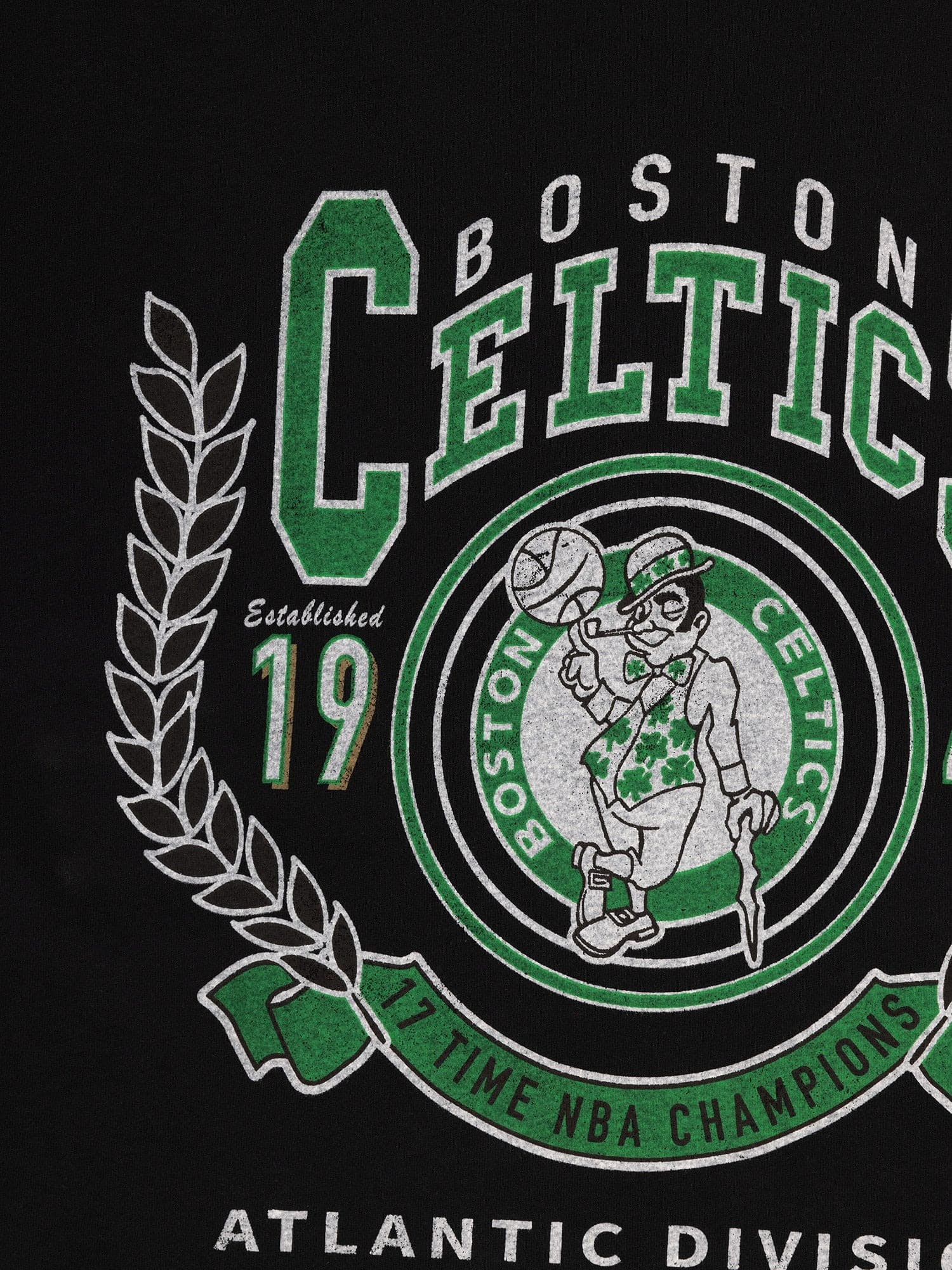 Mitchell-Ness-Boston-Celtics-Vintage-Arch-T-Shirt-2