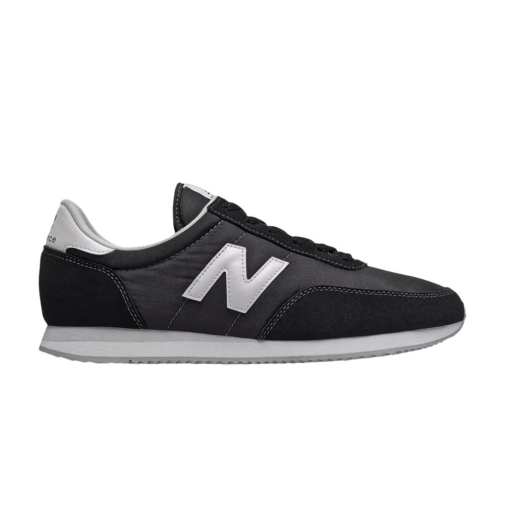 Krossovki-New-Balance-720-Black-White