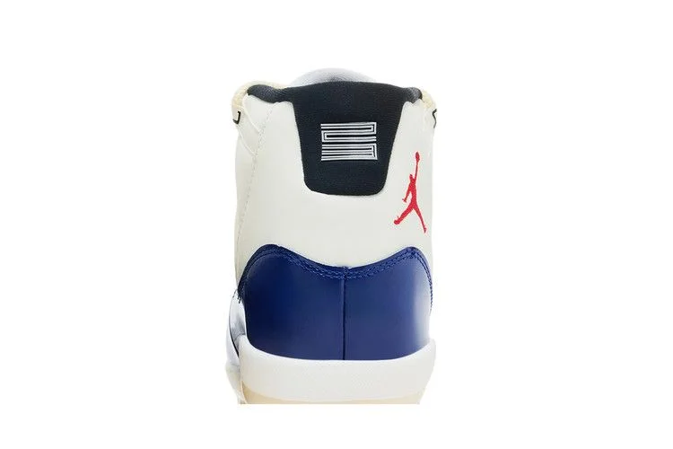 Krossovki-Air-Jordan-11-Retro-MCS-Rare-Air-6