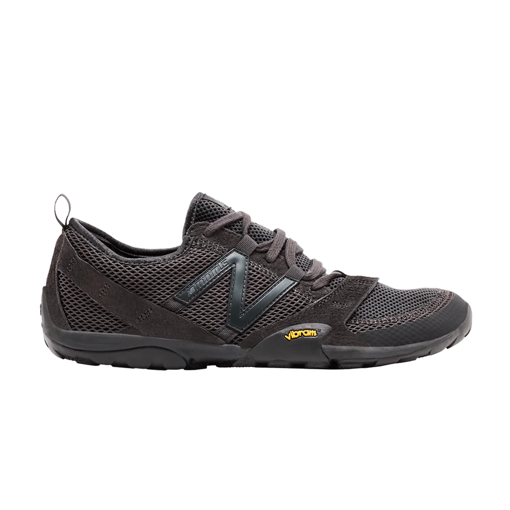 Krossovki-New-Balance-MT10-Black-Castlerock
