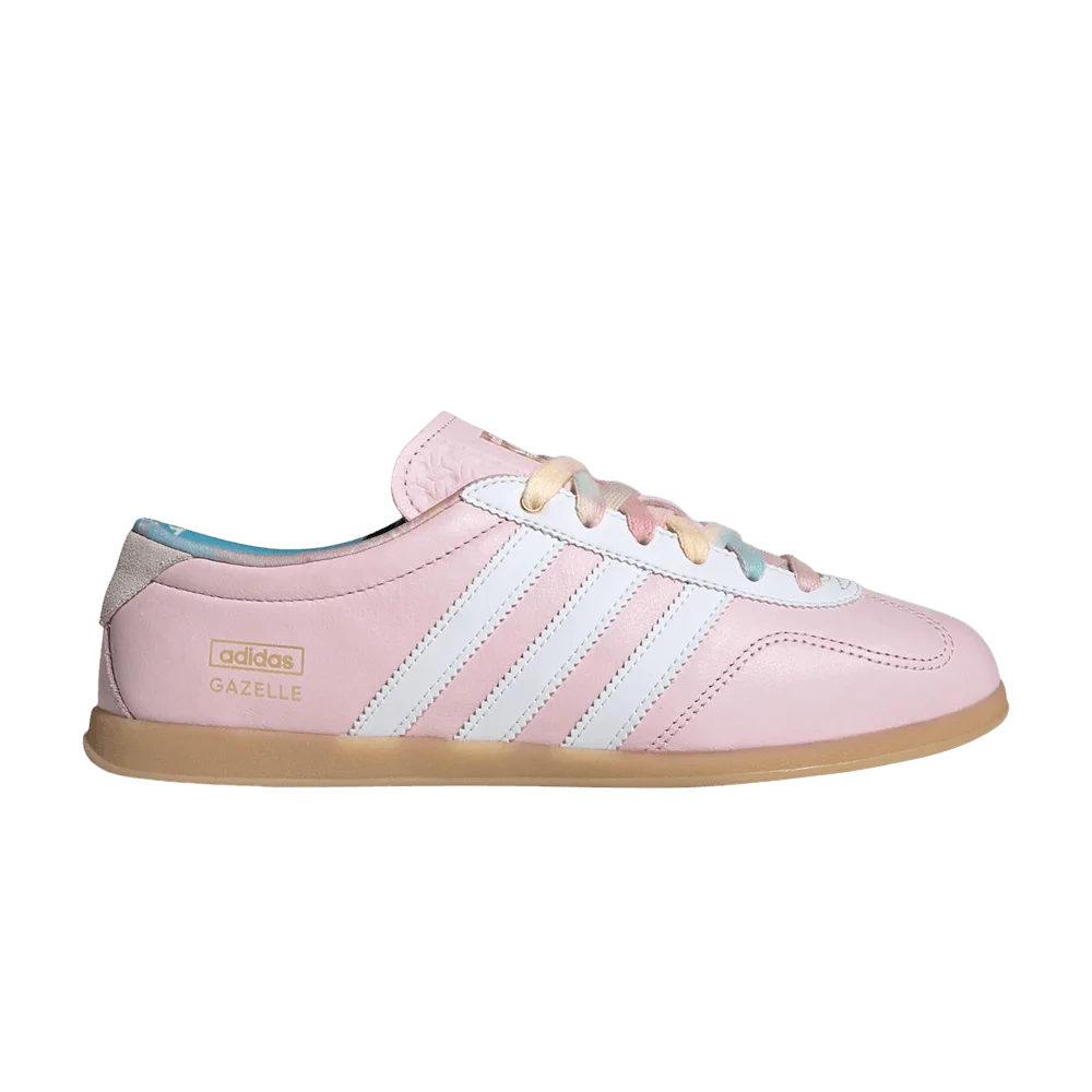 Krossovki-adidas-Wmns-Gazelle-Low-Pro-Love-Unites