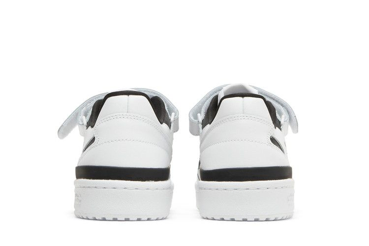 wmns-forum-low-white-black-gy0751_05