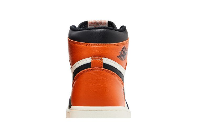 air-jordan-1-retro-high-og-shattered-backboard-2025-dz5485-008_06