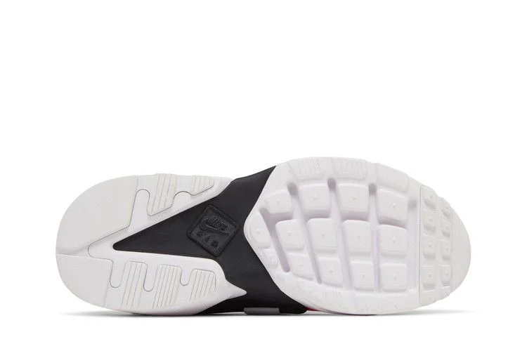 Кроссовки Nike Wmns Huarache City Low 'Just Do It'