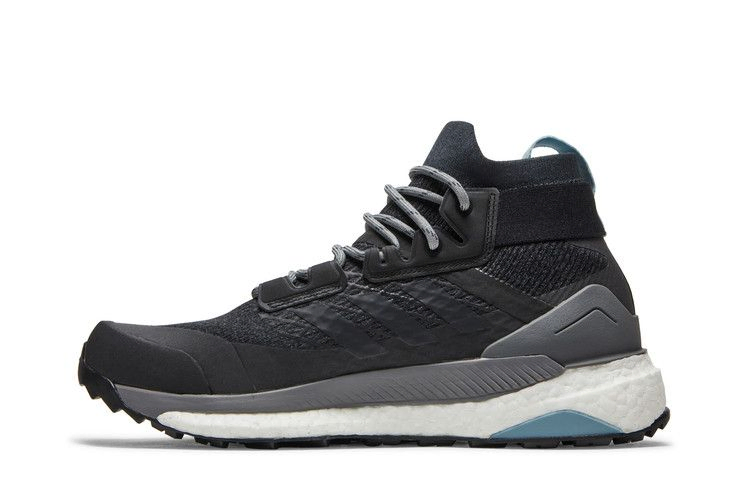 Кроссовки Adidas Wmns Terrex Free Hiker 'Carbon'