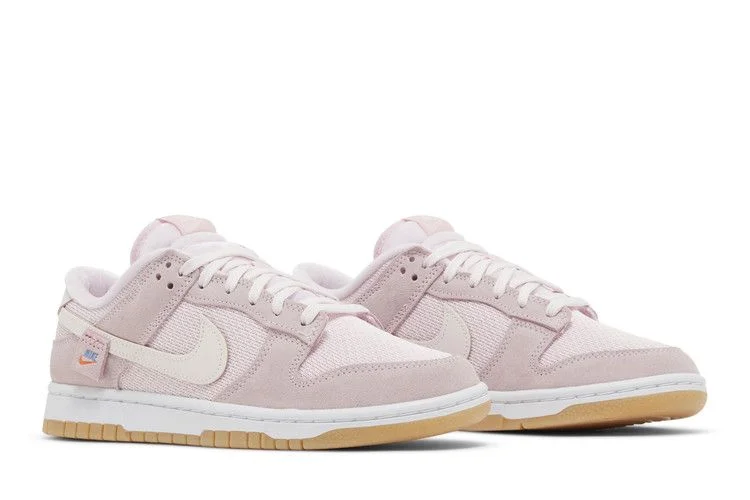 Krossovki-Nike-Wmns-Dunk-Low-Teddy-Bear-Light-Soft-Pink-7