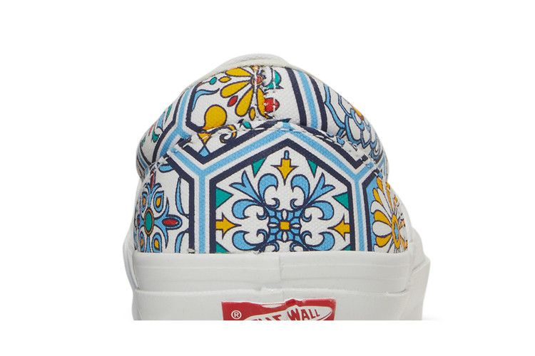 Кроссовки Vans KITH x Classic Slip-On 'Blue Moroccan Pattern'