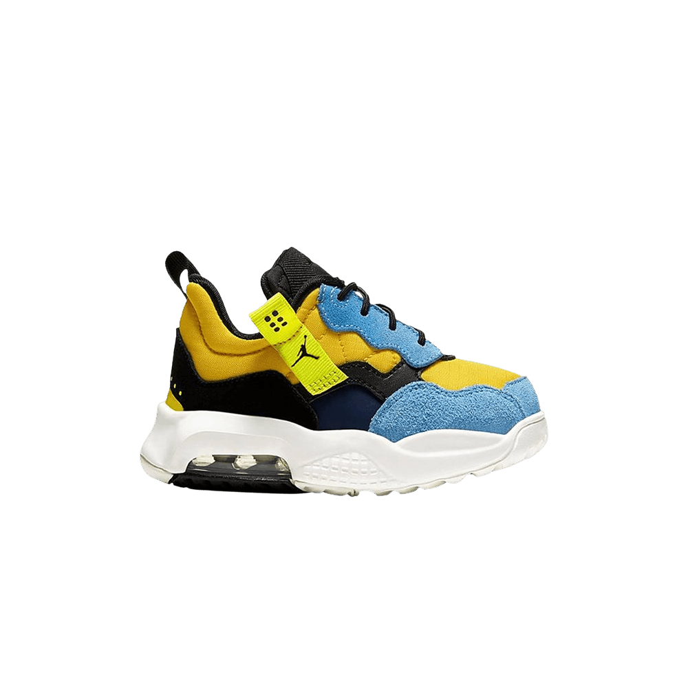 Кроссовки Air Jordan MA2 TD 'University Gold'