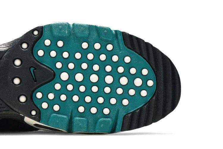 Krossovki-Nike-Air-Griffey-Max-2-Fresh-Water-4