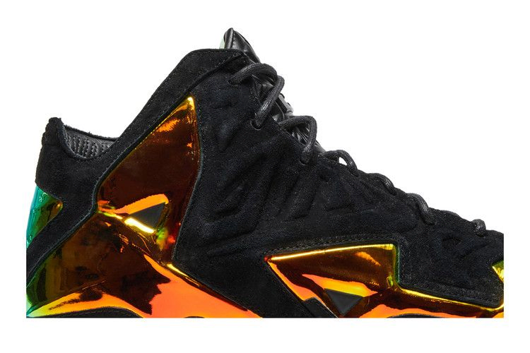 Кроссовки Nike LeBron 11 EXT QS 'Kings Crown'