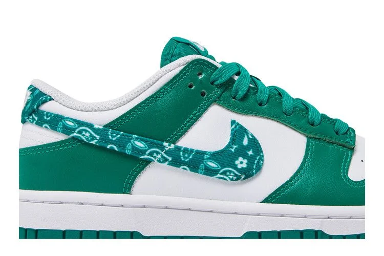 Кроссовки Nike Wmns Dunk Low 'Green Paisley'
