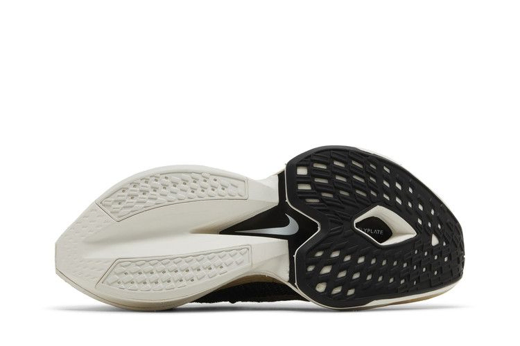 wmns-air-zoom-alphafly-next-2-black-metallic-gold-grain-dn3559-003_03