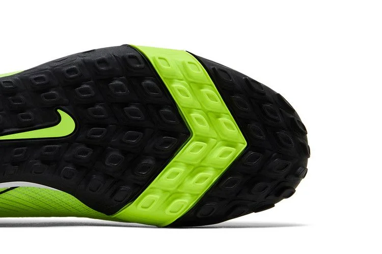 Кроссовки Nike Mercurial Superfly 10 Academy 'Volt/Black'