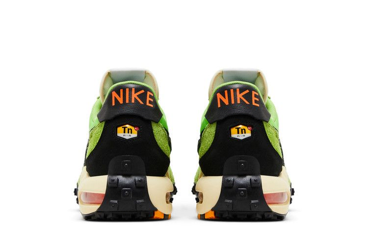 Кроссовки Nike Air Max Waffle Racer SP 'Action Green'