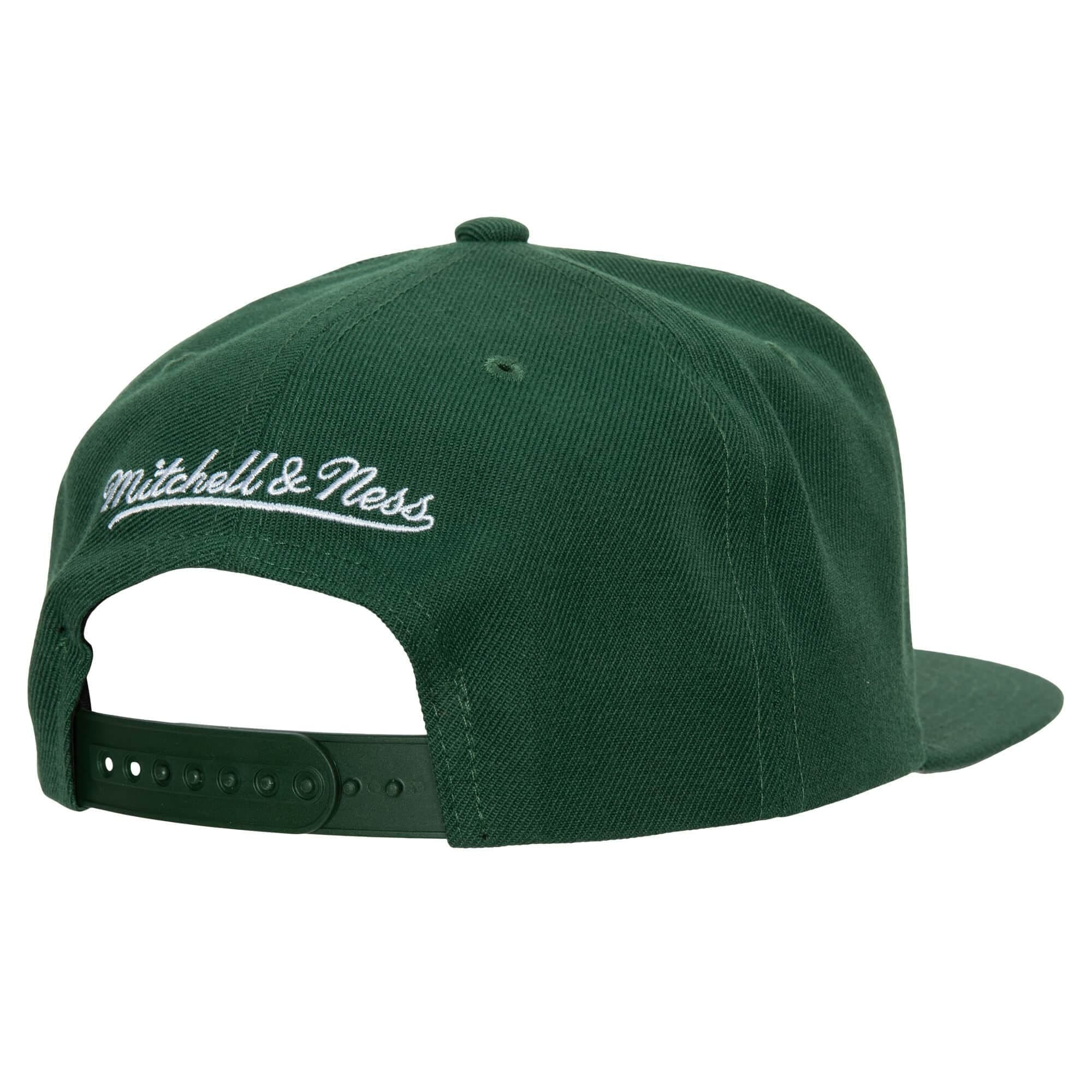 Бейсболка Mitchell & Ness Team Ground 2.0 Snapback Milwaukee Bucks Hat