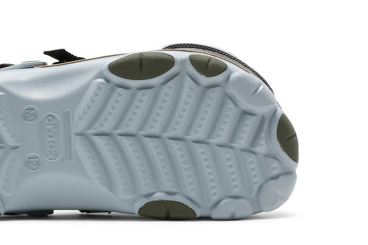 Сабо BEAMS x Crocs Classic All Terrain Outdoor Clog 'Khaki Grey'