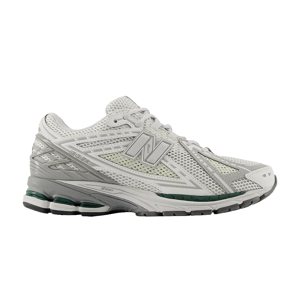 Krossovki-New-Balance-1906R-China-Smu