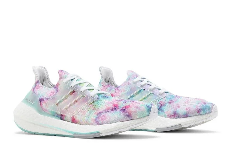 Krossovki-adidas-Wmns-UltraBoost-21-Tie-Dye-7