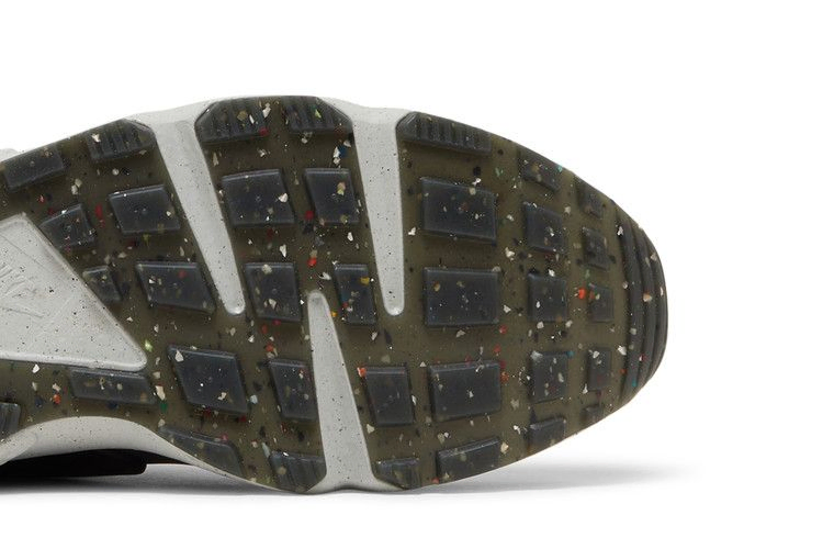 Кроссовки Nike Air Huarache Crater Premium 'Dark Smoke Grey'