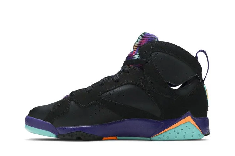 Кроссовки Air Jordan 7 Retro GG 'Lola Bunny'