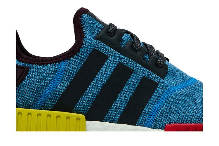 villa-x-nmd_r1-ba9746_01
