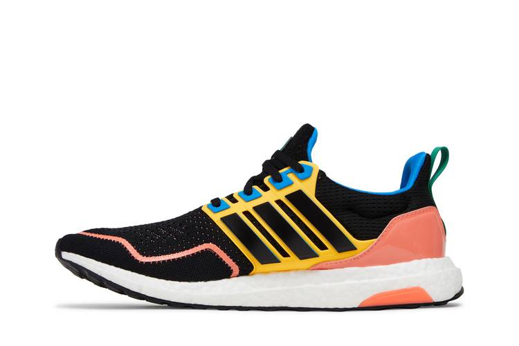 ultraboost-1-0-becky-sauerbrunn-pe-gy7485_02