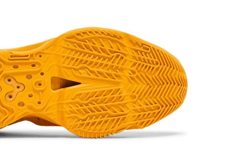 Krossovki-Nike-Air-Zoom-GT-Jump-2-TB-Promo-University-Gold-4