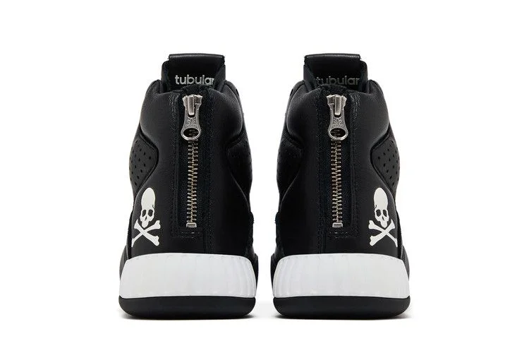 Krossovki-Mastermind-x-adidas-Tubular-Instinct-Black-5