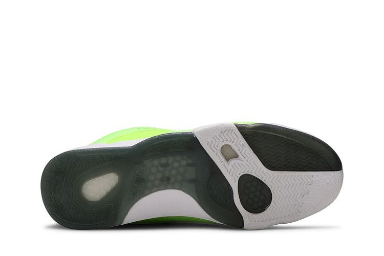 court-victory-pump-felt-alife-ball-out-m49793_03