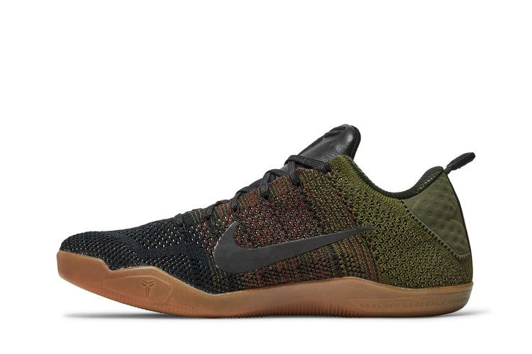 kobe-11-black-horse-824463-063_02
