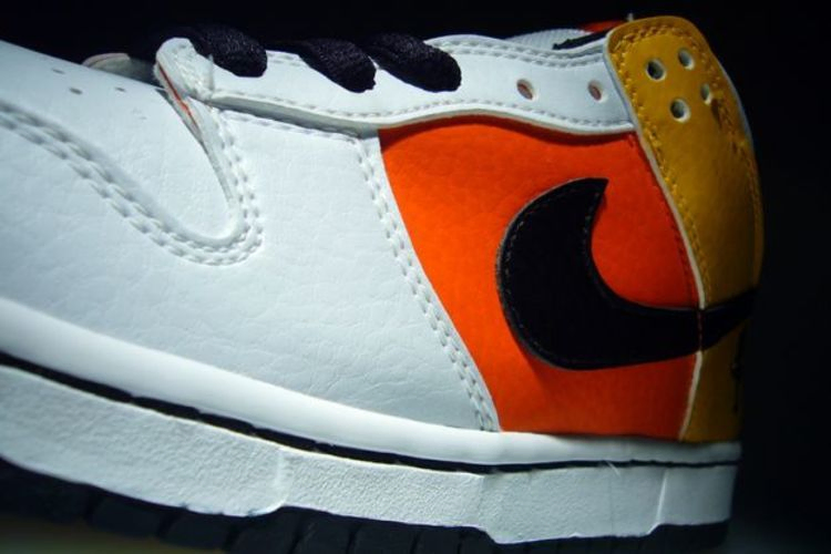 Кроссовки Nike Dunk Low Pro SB 'Raygun'