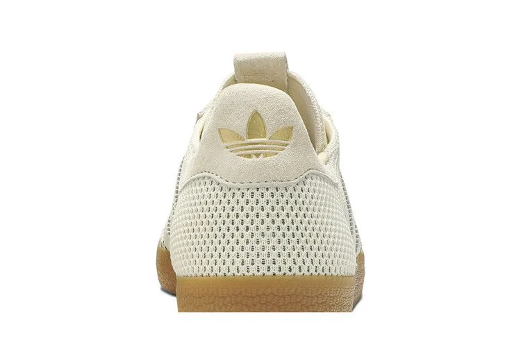 Krossovki-Sneaker-Politics-x-adidas-Gazelle-PK-Mardi-Gras-6