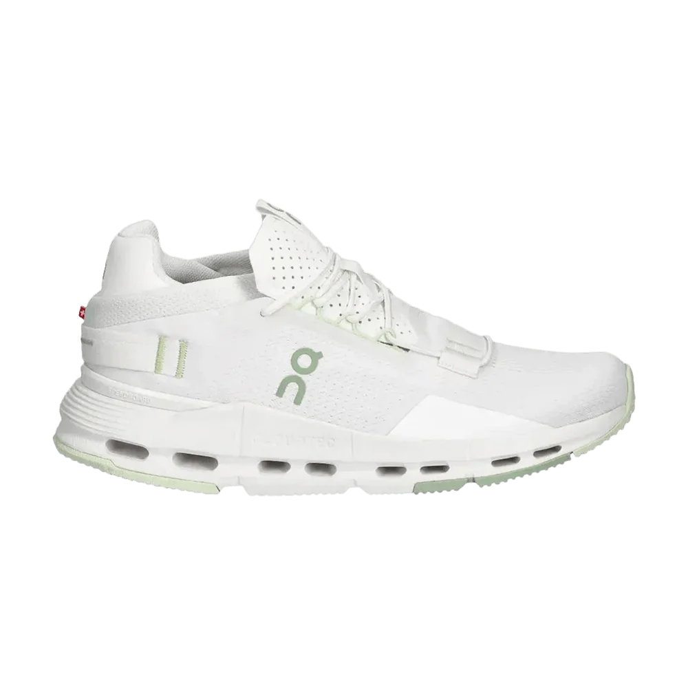 Krossovki-ON-Cloudnova-2-White-Sage