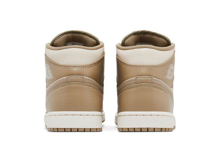 Кроссовки Air Jordan 1 Mid 'Legend Brown'