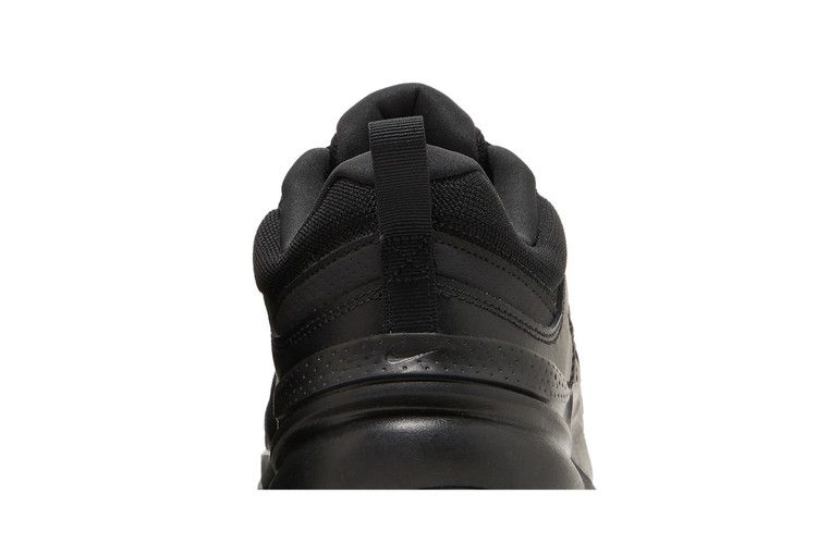 Кроссовки Nike Defy All Day 'Triple Black'