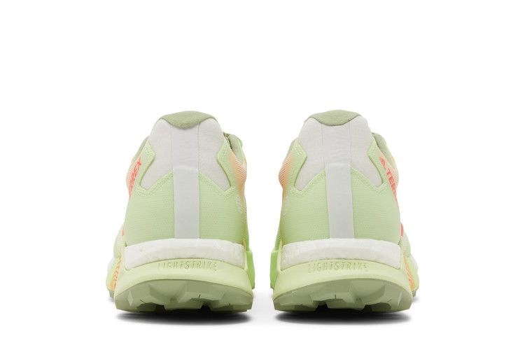 Кроссовки Adidas Terrex Agravic Ultra Trail 'Almost Lime Turbo'