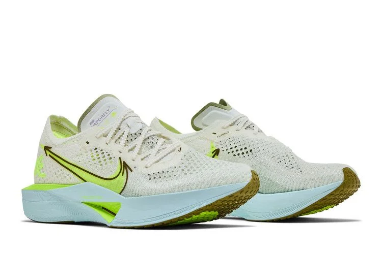 Krossovki-Nike-Wmns-ZoomX-VaporFly-Next-3-Wherever-Whenever-7