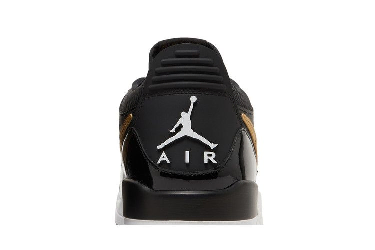 Кроссовки Air Jordan Legacy 312 Low 'Black Metallic Gold'