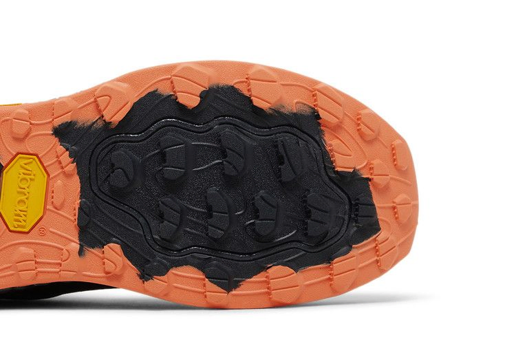 Кроссовки New Balance Fresh Foam X Hierro v7 'Thunder Vibrant Orange'
