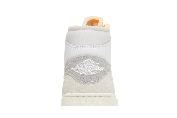 Кроссовки Air Jordan 1 Mid SE 'Inside Out'