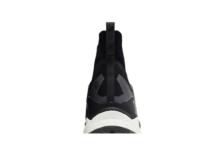 Кроссовки adidas Terrex Free Hiker 2.0 'Black Carbon'