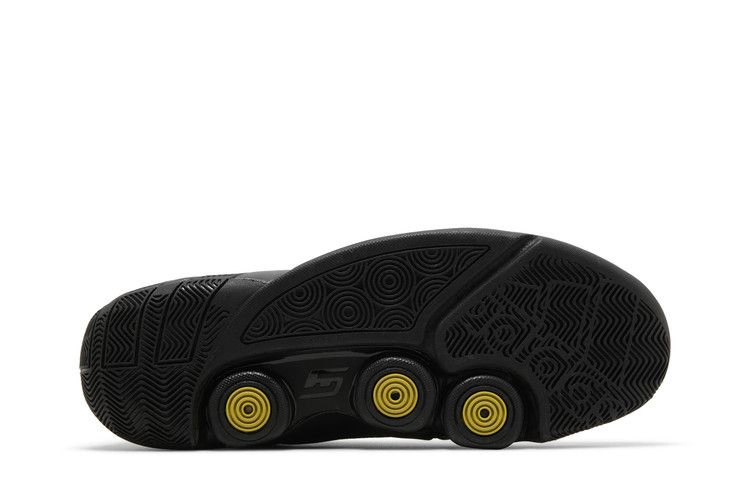 gil-zero-restomod-black-gold-gy0373_03