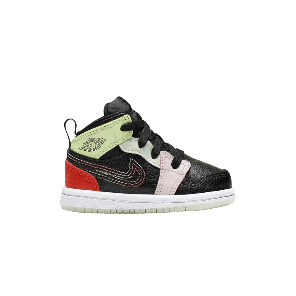 Krossovki-Air-Jordan-1-Mid-SE-TD-Glow-in-the-Dark